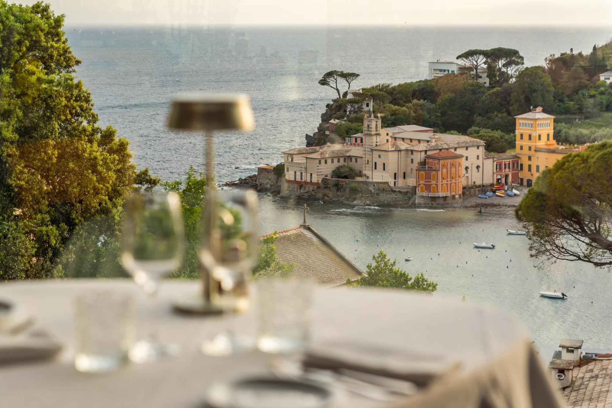 Hotel Vis à Vis Sestri Levante Esterno foto